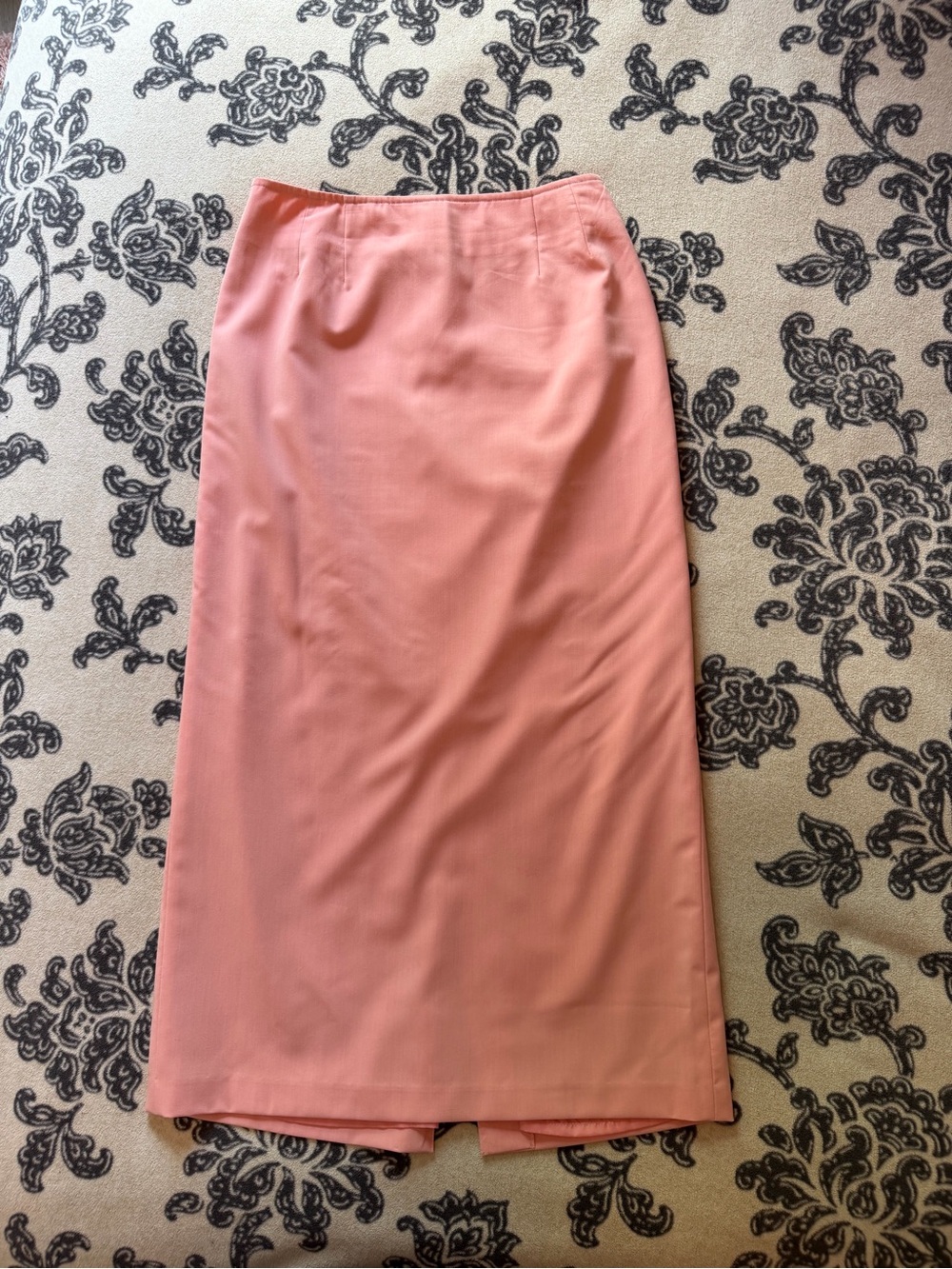 Classic Pink Midi Pencil Skirt